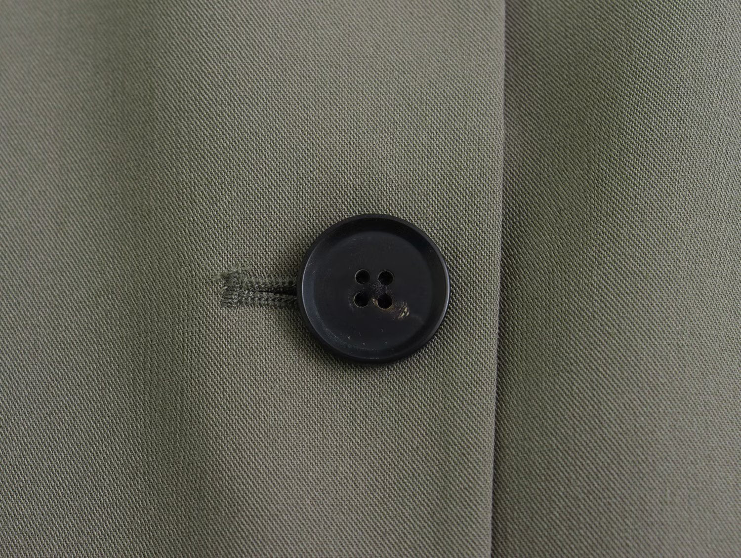 Autumn Women's Button Suit Coat Vest Pants Set – Stylish Fall Outfit