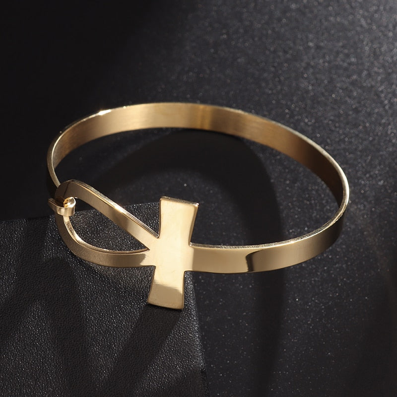 Free-Spirited Style: Vintage Unisex Cuff Bracelets