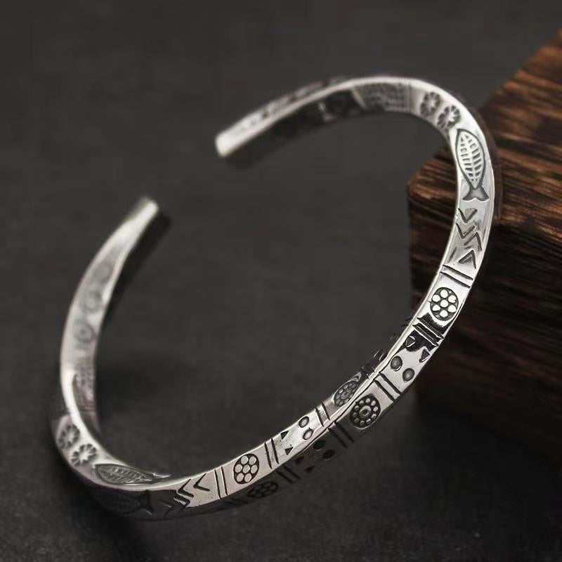 Free-Spirited Style: Vintage Unisex Cuff Bracelets