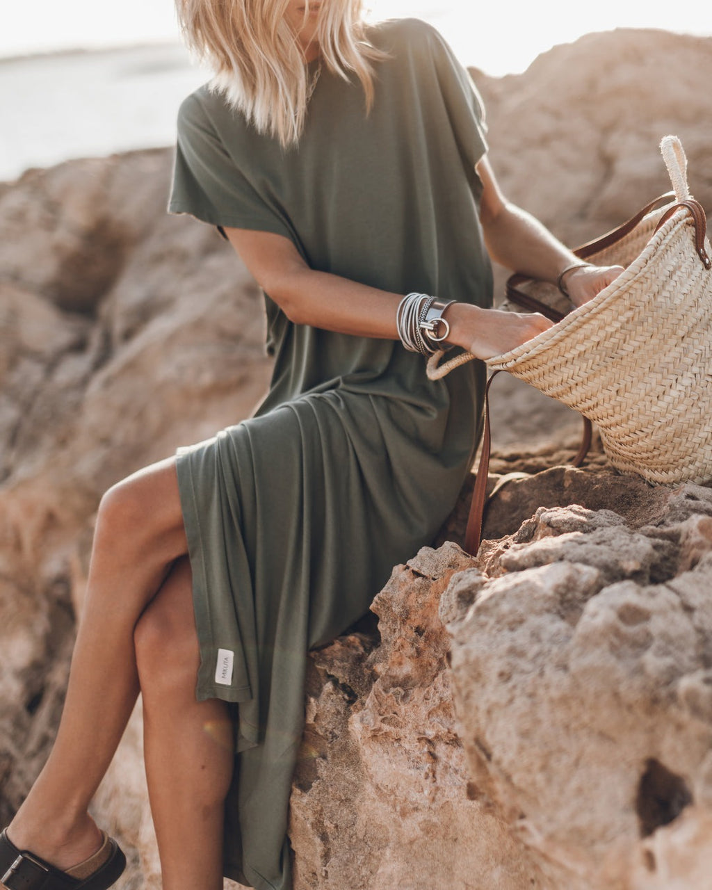Simple and Effortless Open Sleeve Slit Oversized T-shirt Midi Dress