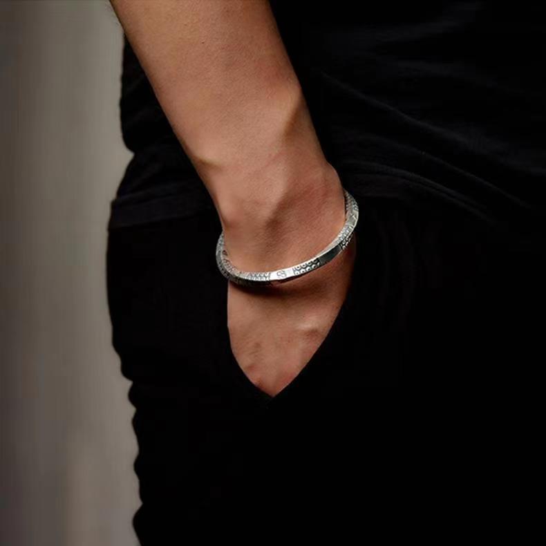 Free-Spirited Style: Vintage Unisex Cuff Bracelets