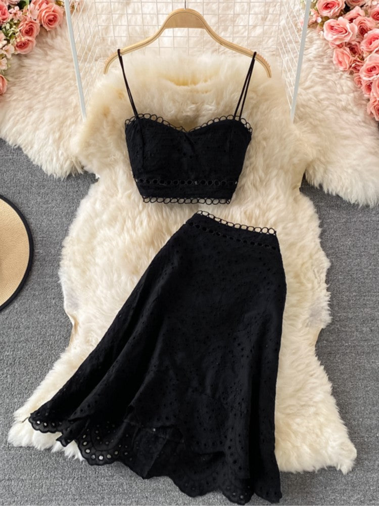 Summer Casual Beach Skirts 2 Pieces Set Women Elegant Hallow Out Sleeveless Tanks Tops A-Line Skirts Suit Female Holiday Outfits