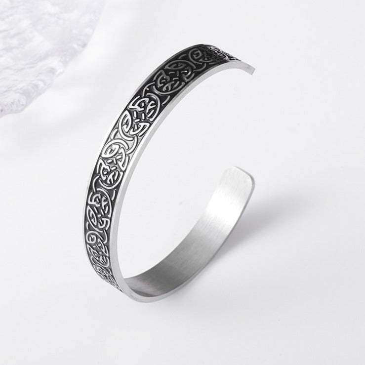 Free-Spirited Style: Vintage Unisex Cuff Bracelets